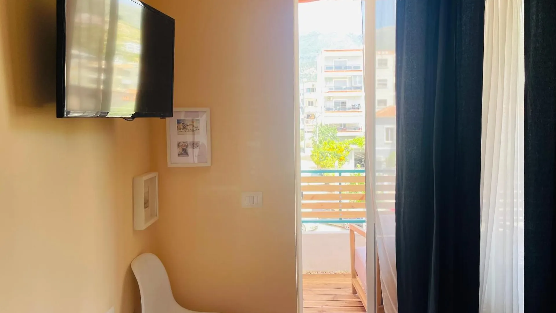 Downtown Apartment Near The Sea Himara 0*,