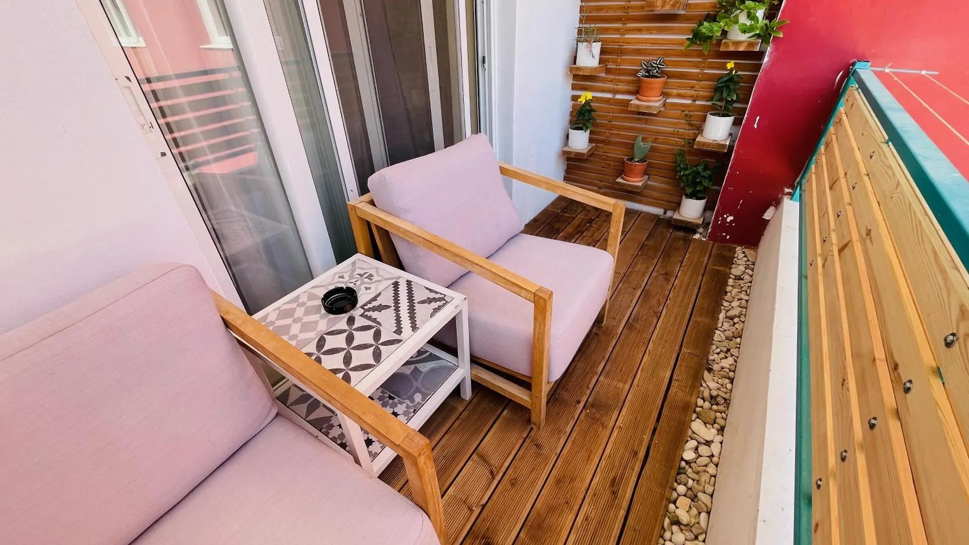 Downtown Apartment Near The Sea Himara